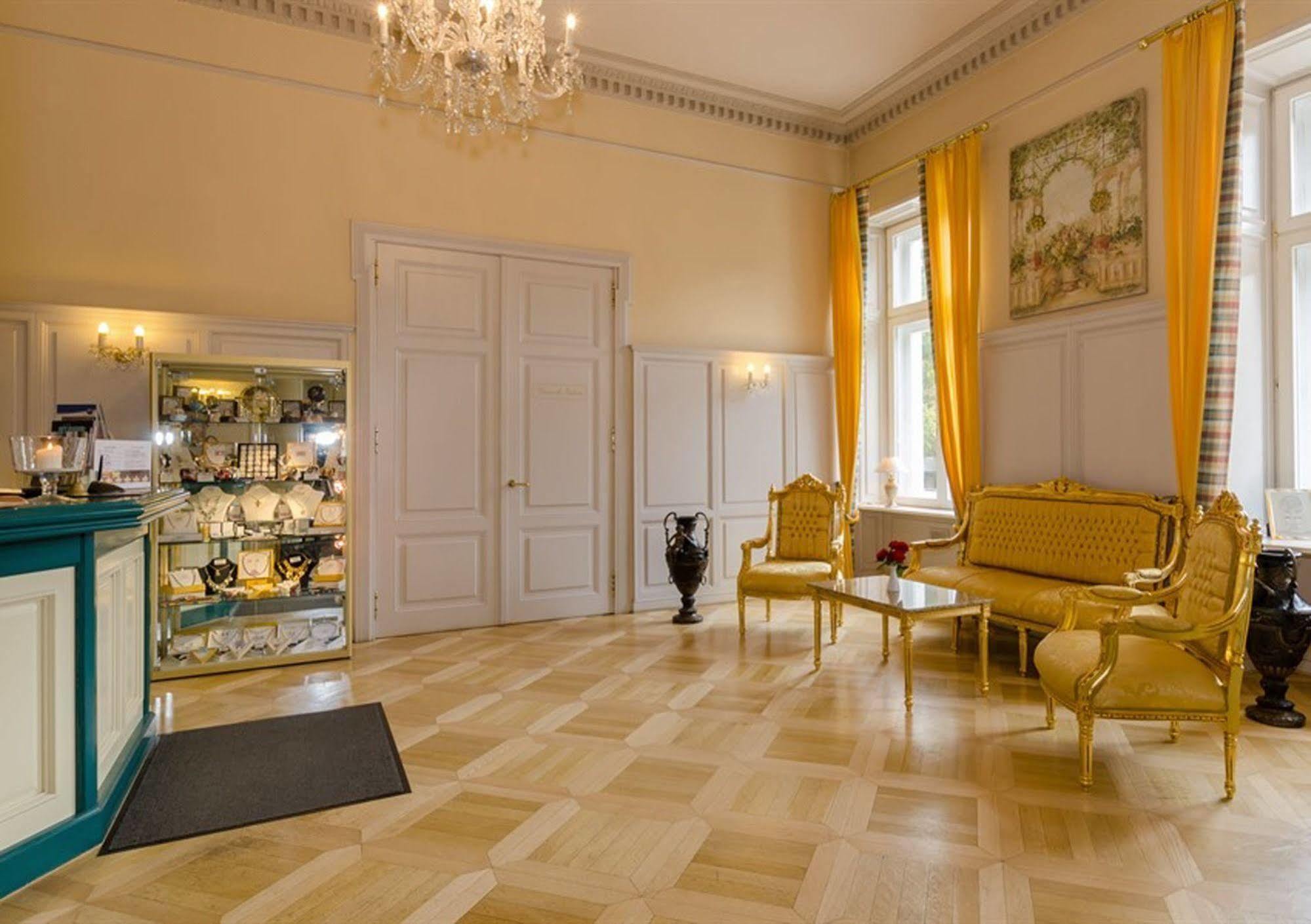 Seeschloss Schorssow Εξωτερικό φωτογραφία