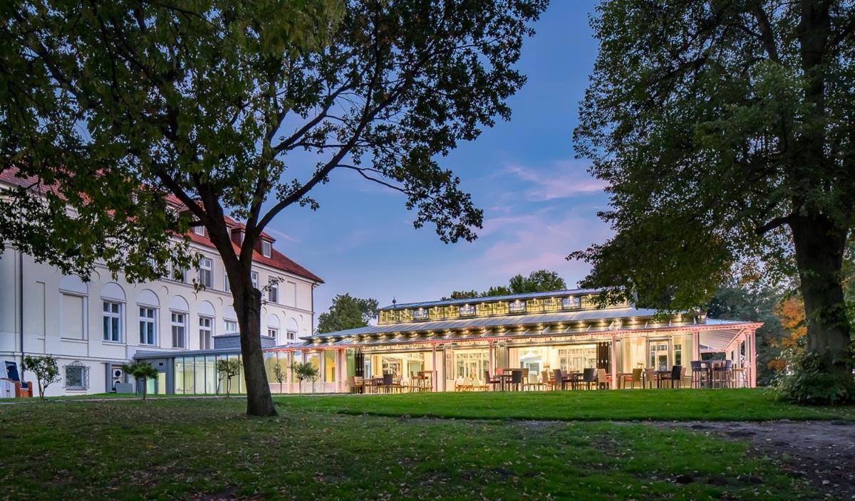 Seeschloss Schorssow Εξωτερικό φωτογραφία